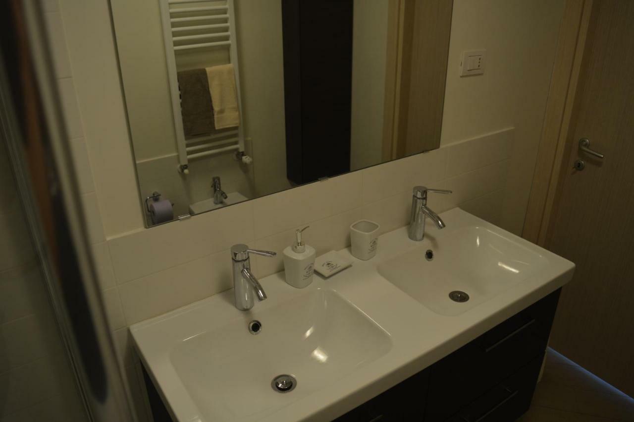 La Lanterna Apartment Γένοβα Εξωτερικό φωτογραφία